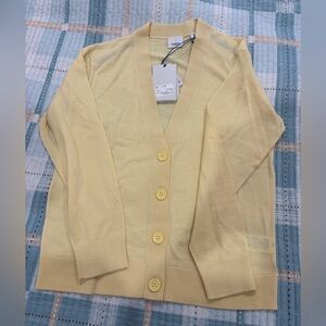New Burberry wool Cardigan Sweater SZ M or Large Color Frosted Lemon (yellow)